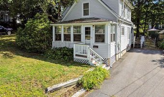 32 Murray St, Augusta, ME 04330