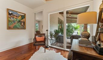 3044 Mcconnell Dr, Baton Rouge, LA 70809
