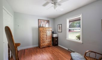 3105 Horseshoe Rd, Appomattox, VA 24522