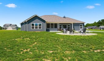 15 Kodak Ln, Angola, IN 46703