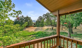 1042 Oak Knoll Dr, Ashland, OR 97520