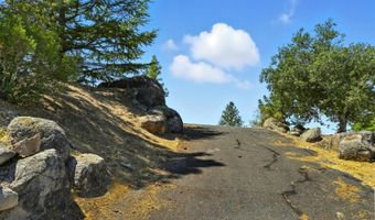 1200 Crestmont Dr, Angwin, CA 94508
