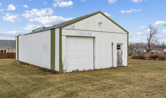 305 E Park Ridge Rd, Atkins, IA 52206