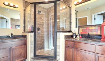 200 Honeysuckle St, Alma, AR 72921