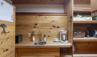 155 Sweeney Ln, Cambridge, VT 05464