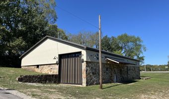 105 Couch St, Alton, MO 65606