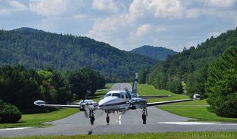 35 Crestview Ln, Banner Elk, NC 28604