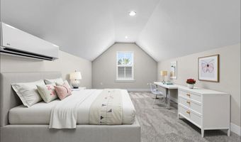 7901 S Shoreline Blvd, Benton, AR 72019