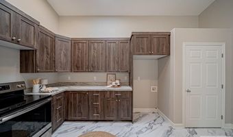 3290 Carolyn Ln, Ammon, ID 83406