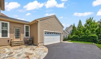 43245 BARNSTEAD Dr, Ashburn, VA 20148