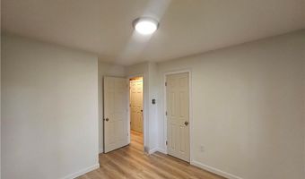 130 S Niantic Dr, Charlestown, RI 02813