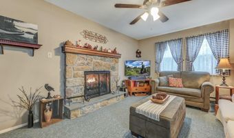 106 Burnshaw Ln, Albrightsville, PA 18210