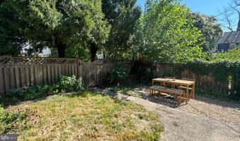 432 KENNETH Sq, Baltimore, MD 21212