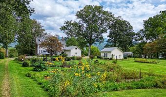 1194 Main St, Andrews, NC 28901