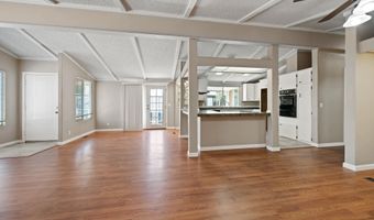 19690 N Highway 99 162, Acampo, CA 95220