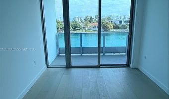 9221 E Bay Harbor Dr 309, Bay Harbor Islands, FL 33154