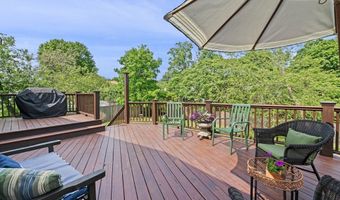 18 East St, Beverly, MA 01915