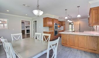 3328 Tezcucco Dr, Baton Rouge, LA 70820