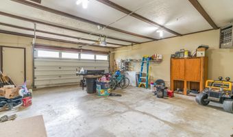 1402 Southview Ln, Albert Lea, MN 56007