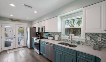 510 MAGNOLIA Ave, Anna Maria, FL 34216
