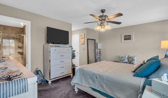 2 Berkeley Crossings Way, Bayville, NJ 08721