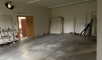 100 Cherry Tree Ln, Barton, VT 05822