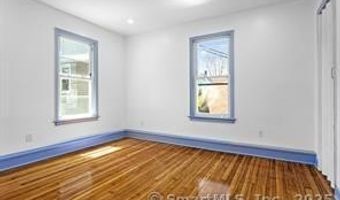 1373 Iranistan Ave, Bridgeport, CT 06605