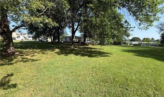 708 11th St, Barling, AR 72923