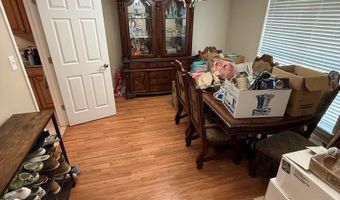 612 Esplanade Ave, Bay St. Louis, MS 39520