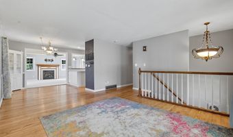 1519 Greene St, Adel, IA 50003