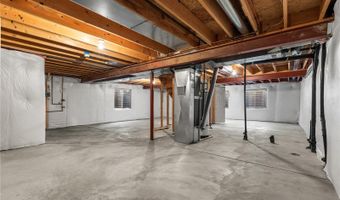 12799 E Wyoming Cir, Aurora, CO 80012