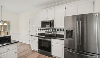 2017 Battlewood Rd, Apex, NC 27523