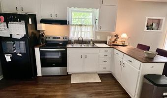 1413 2nd St NE, Arab, AL 35016