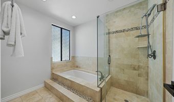 29033 Hollow Oak Ct, Agoura Hills, CA 91301