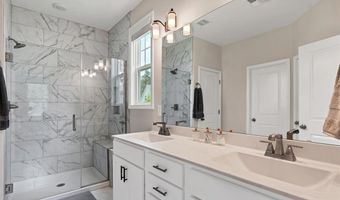 106 Fontana Lake Rd, Aberdeen, NC 28315