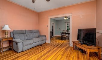 22 Orange St, Athol, MA 01331