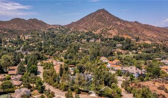 28845 Countryside Dr, Agoura Hills, CA 91301