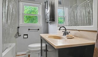 146 Habant Rd, Amherst, OH 44001