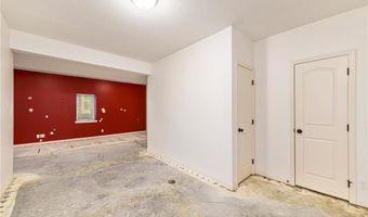 1905 160th St, Basehor, KS 66007