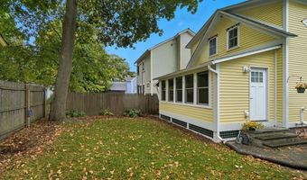 241 Loomis St, Burlington, VT 05401