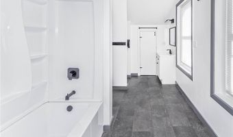 710 E Main St, Alhambra, IL 62001