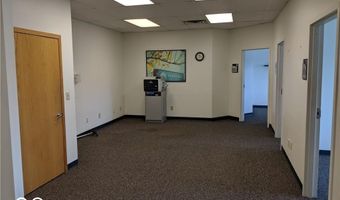 140 E 53rd St, Anderson, IN 46013