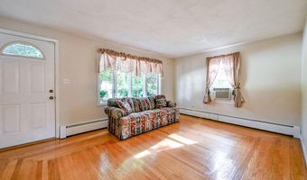 59 Orchard Dr, Cumberland, RI 02864
