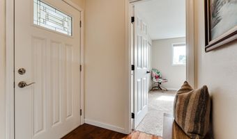 2790 32ND St, Springfield, OR 97477