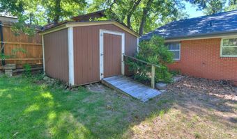 6829 NW 27th St, Bethany, OK 73008