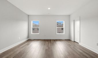 44824 TIVERTON Sq, Ashburn, VA 20147