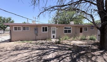 1155 La Vega Rd, Bosque Farms, NM 87068