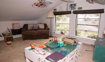 2113 Max Gray Rd, Calais, VT 05667