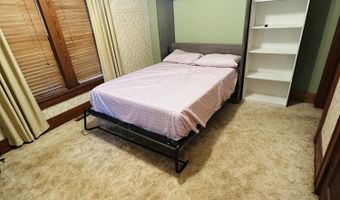 243 E 17th St, Baxter Springs, KS 66713
