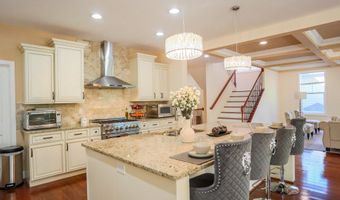 7313 BYRNELEY Ln, Annandale, VA 22003